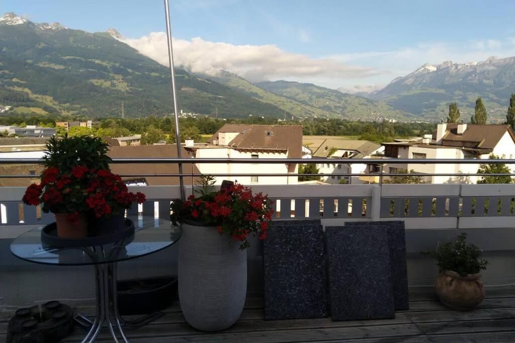 Apartmán Penthouse In Schaan Exteriér fotografie